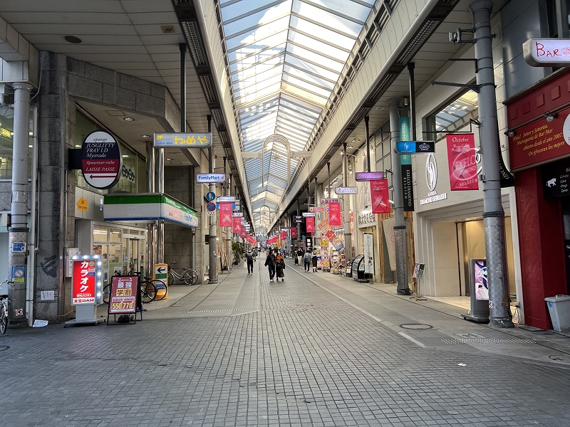 丸亀町グリーンの道