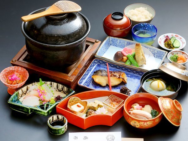 料理旅館 鶴形の料理写真