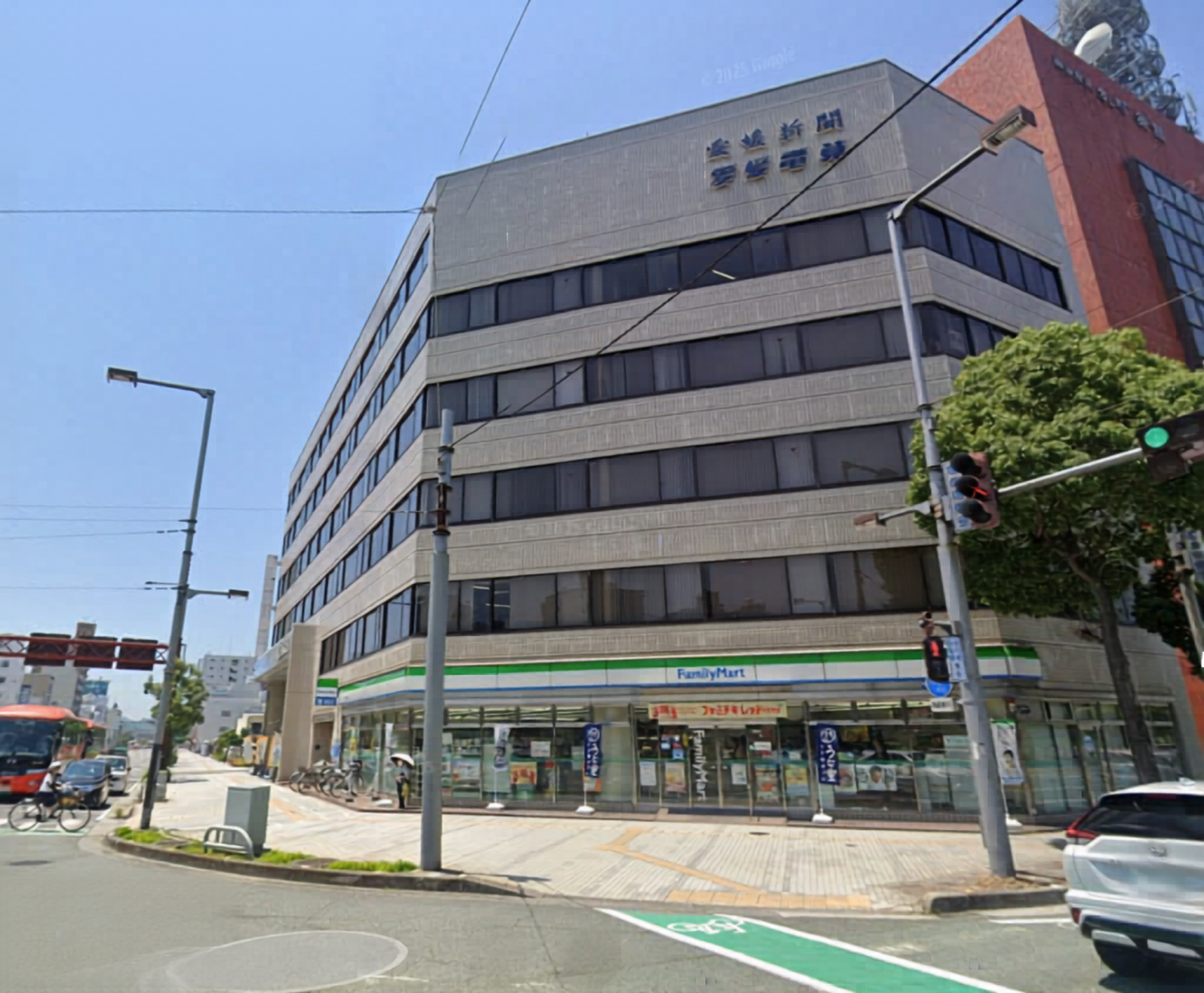 ホリバタラボの建物写真